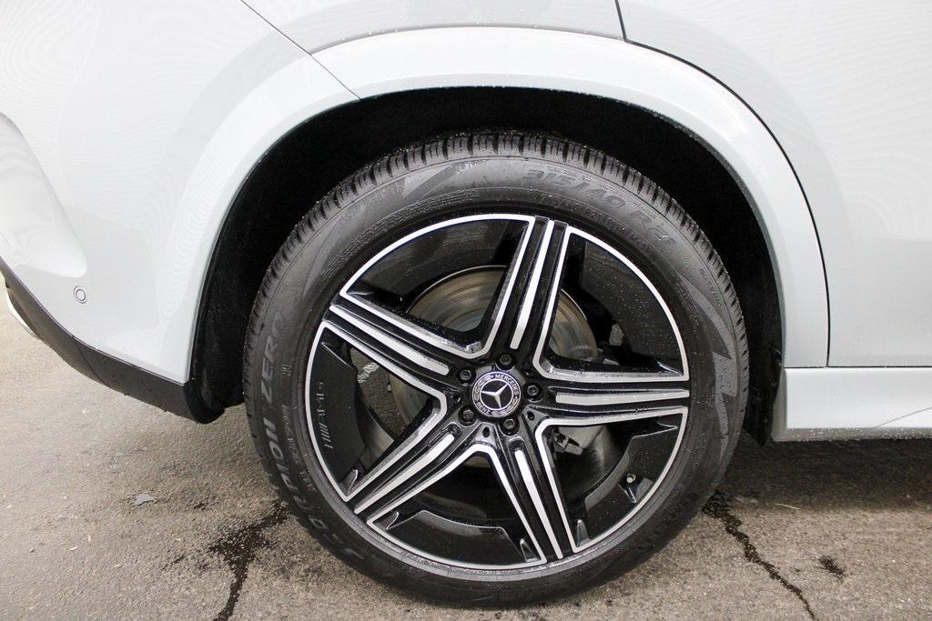 used 2024 Mercedes-Benz GLE 450 car, priced at $79,989