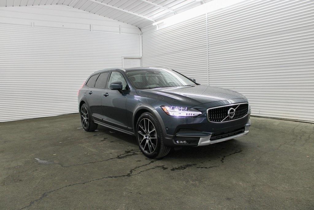 used 2018 Volvo V90 Cross Country car, priced at $27,989