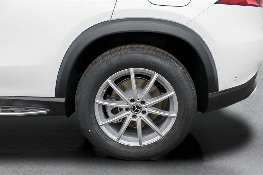 new 2025 Mercedes-Benz GLE 450e car, priced at $74,910