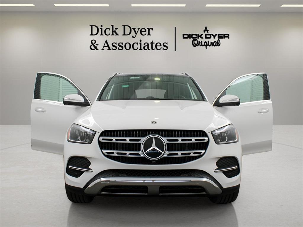 new 2025 Mercedes-Benz GLE 450e car, priced at $74,910