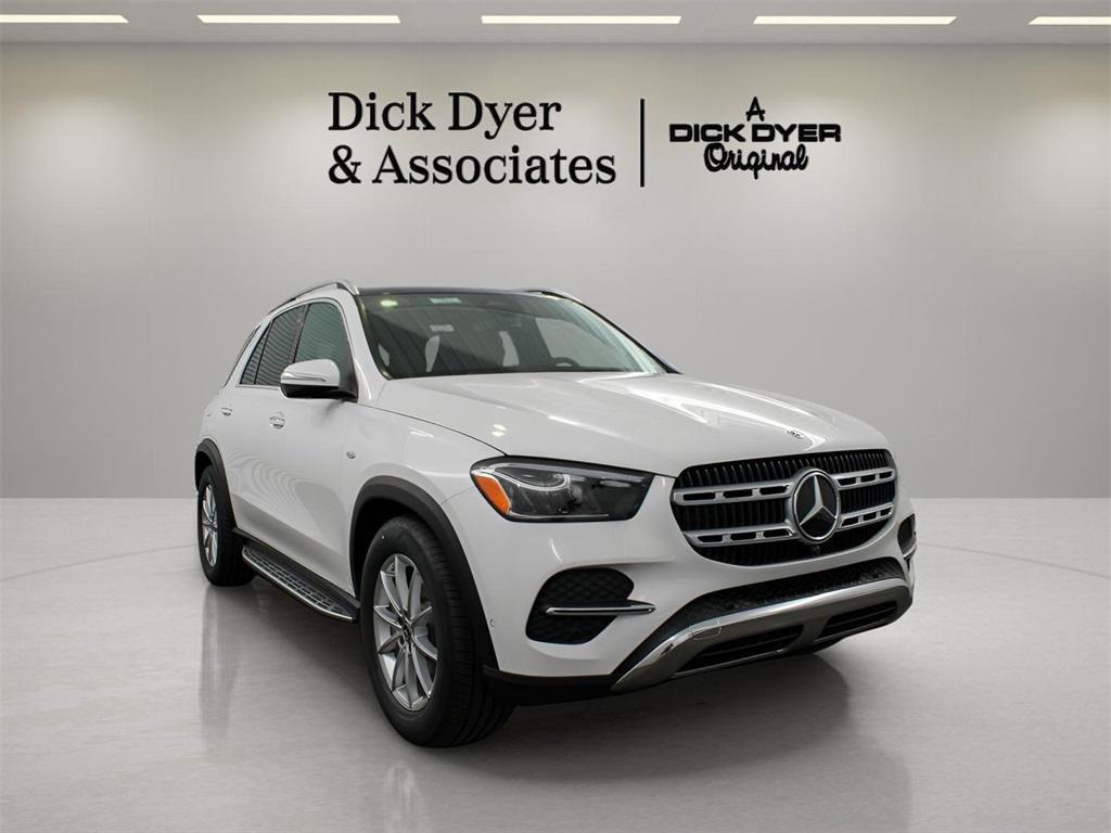 new 2025 Mercedes-Benz GLE 450e car, priced at $74,910