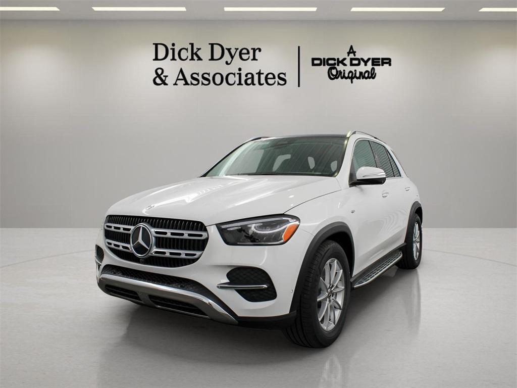 new 2025 Mercedes-Benz GLE 450e car, priced at $74,910