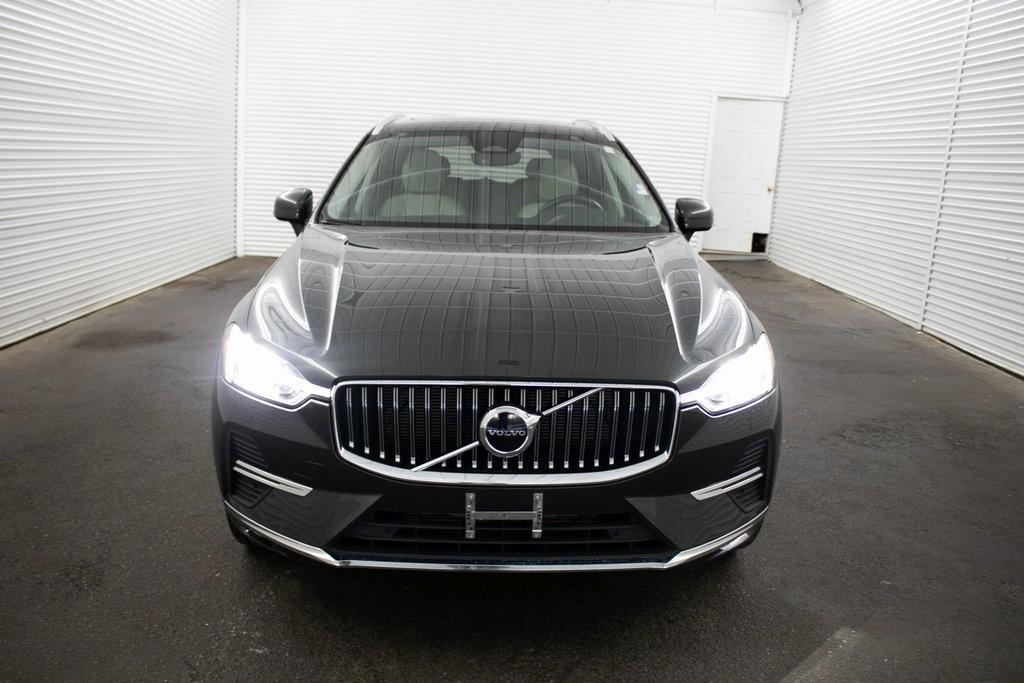 used 2022 Volvo XC60 car, priced at $38,989