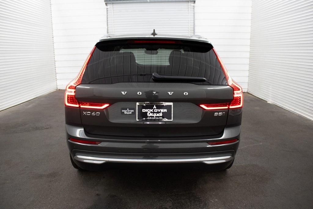 used 2022 Volvo XC60 car, priced at $38,989