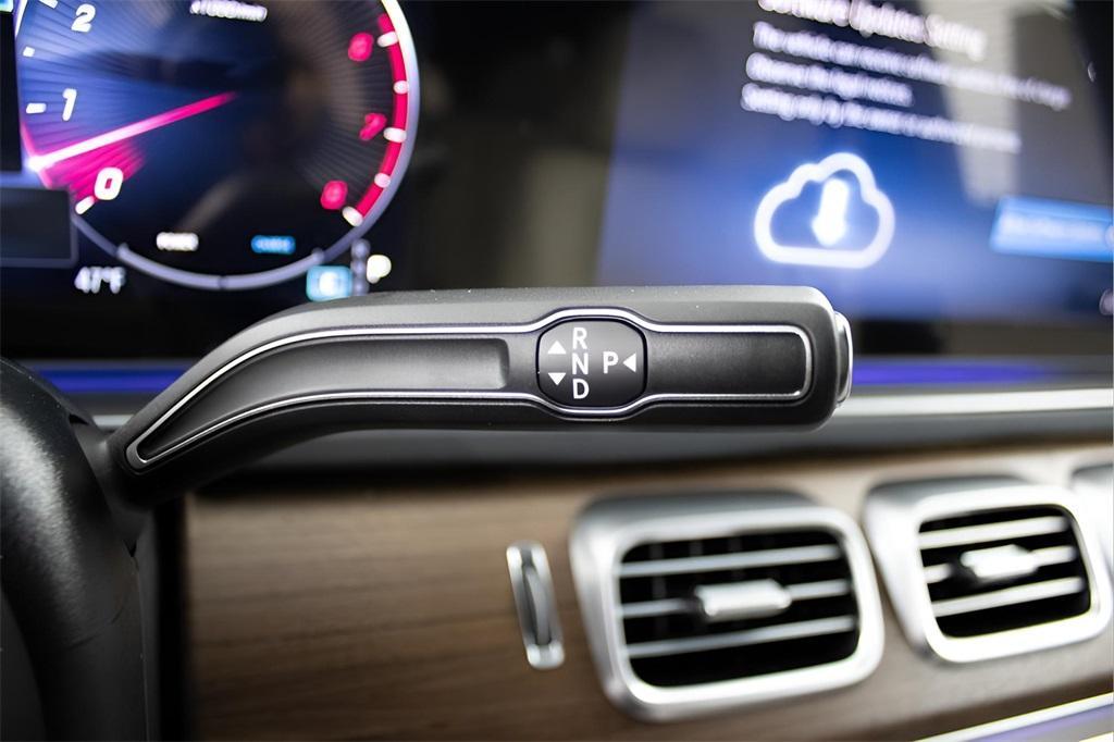 new 2025 Mercedes-Benz GLS 450 car, priced at $91,775