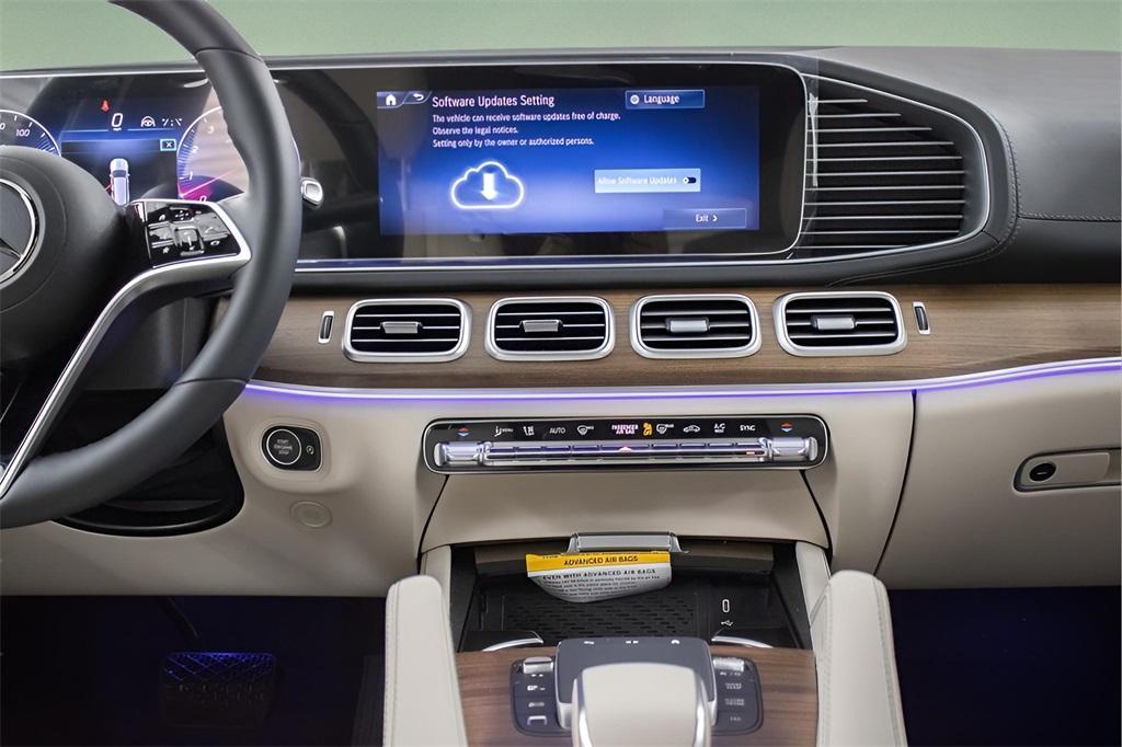 new 2025 Mercedes-Benz GLS 450 car, priced at $91,775