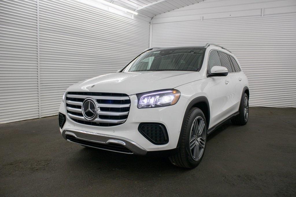 new 2025 Mercedes-Benz GLS 450 car, priced at $91,775