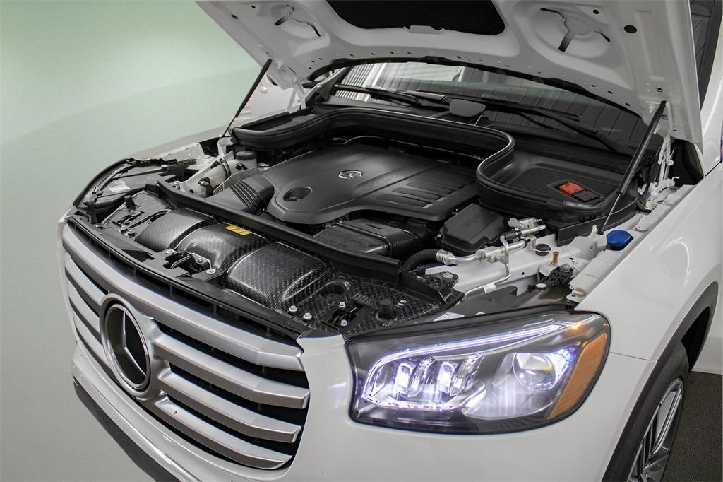 new 2025 Mercedes-Benz GLS 450 car, priced at $91,775