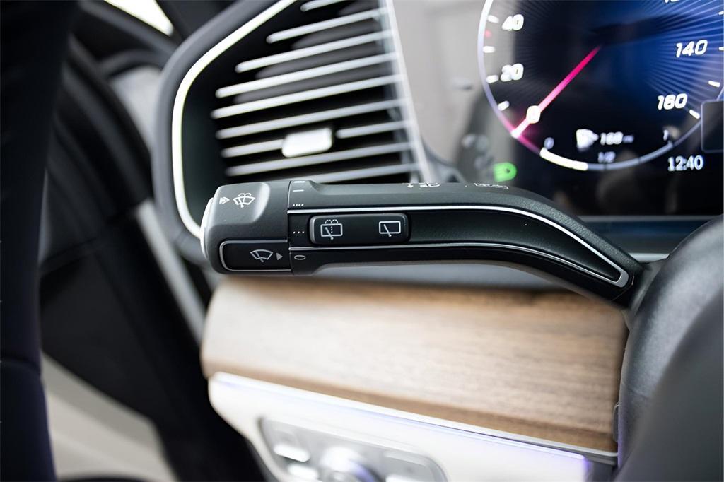 new 2025 Mercedes-Benz GLS 450 car, priced at $91,775