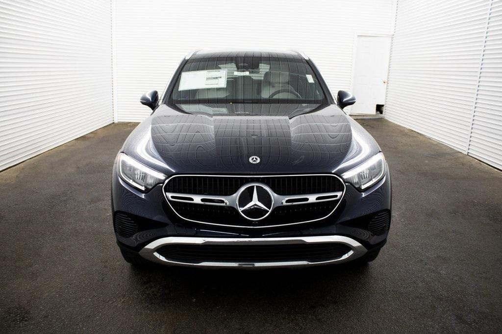 new 2024 Mercedes-Benz GLC 300 car, priced at $55,655