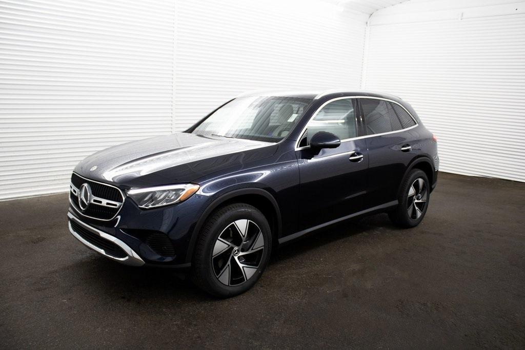 new 2024 Mercedes-Benz GLC 300 car, priced at $55,655