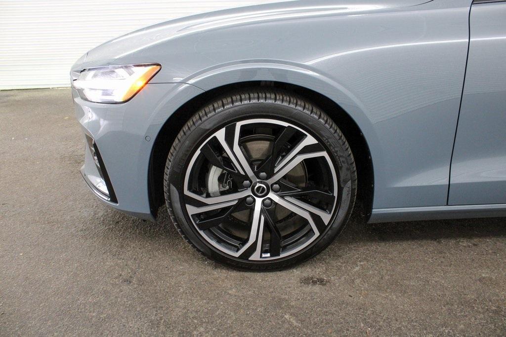 used 2024 Volvo S60 car, priced at $38,489
