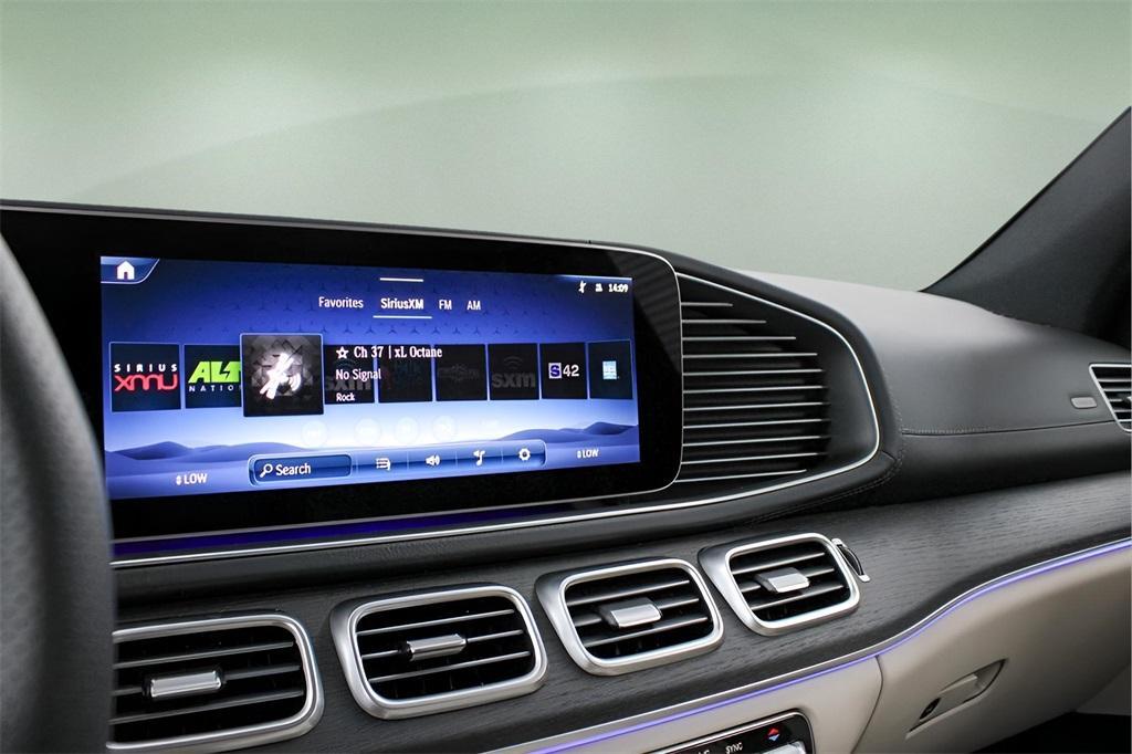 new 2025 Mercedes-Benz GLS 450 car, priced at $97,430
