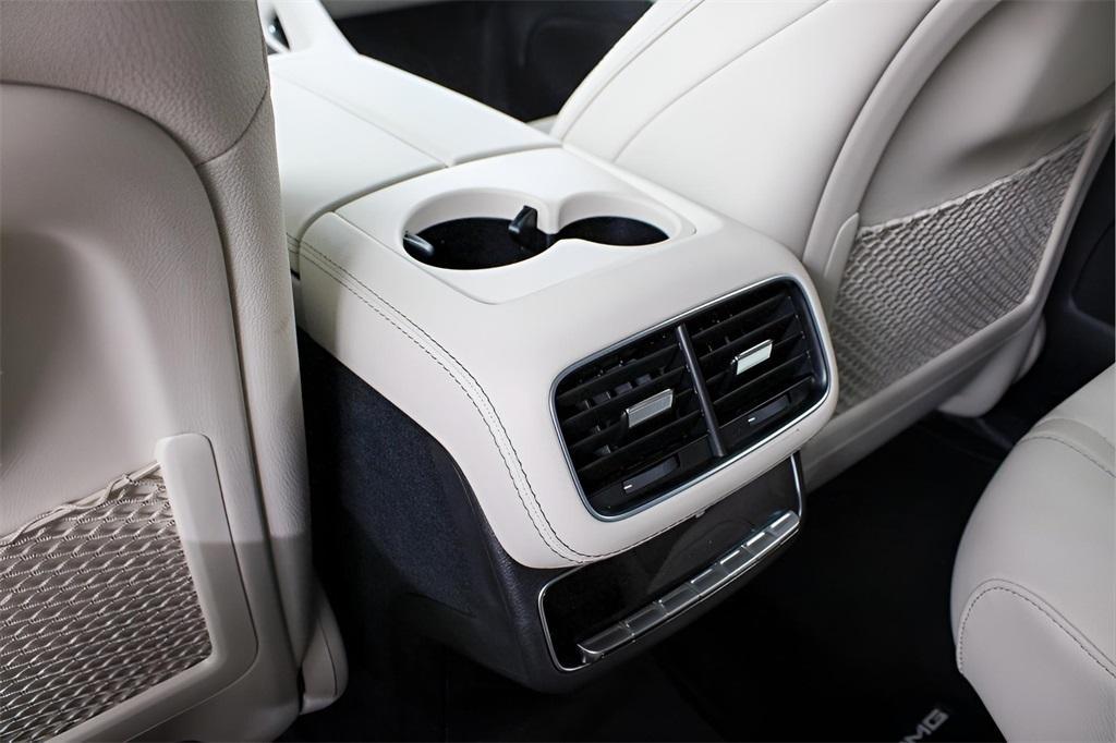 new 2025 Mercedes-Benz GLS 450 car, priced at $97,430
