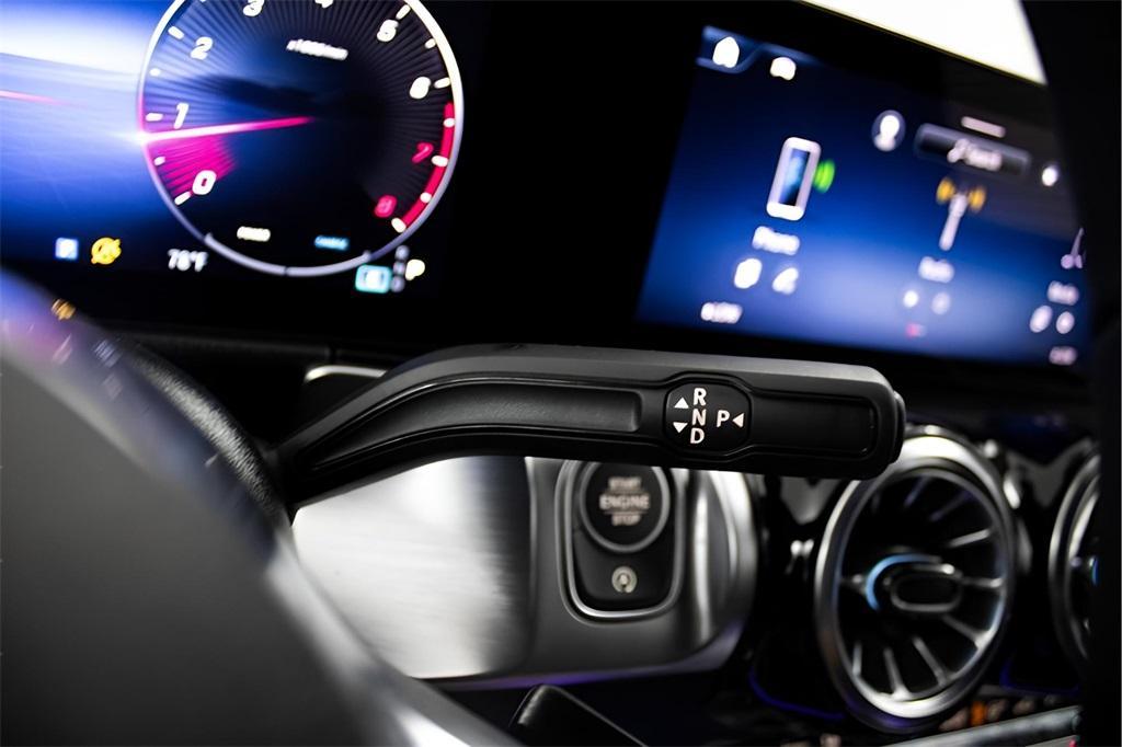 new 2025 Mercedes-Benz GLB 250 car, priced at $51,085