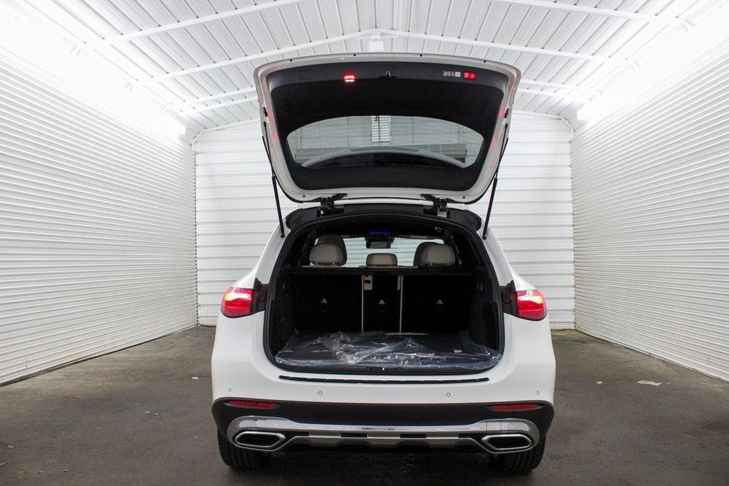 new 2025 Mercedes-Benz GLC 300 car, priced at $55,885