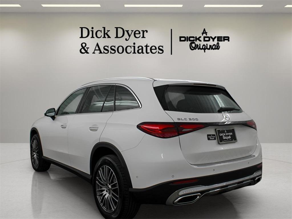 new 2025 Mercedes-Benz GLC 300 car, priced at $55,885