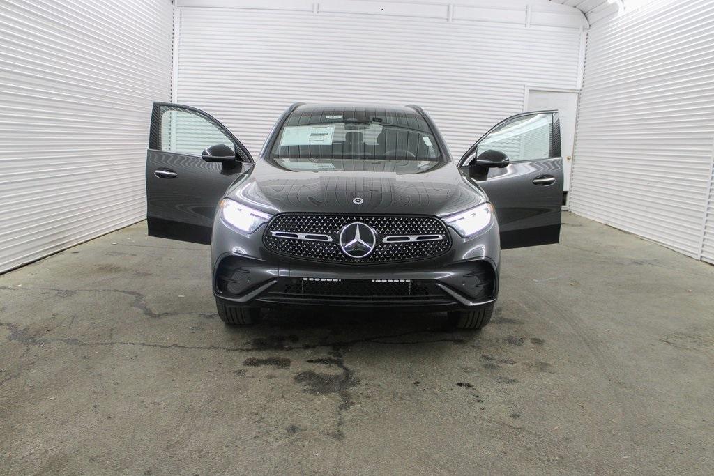 new 2025 Mercedes-Benz GLC 300 car, priced at $57,205