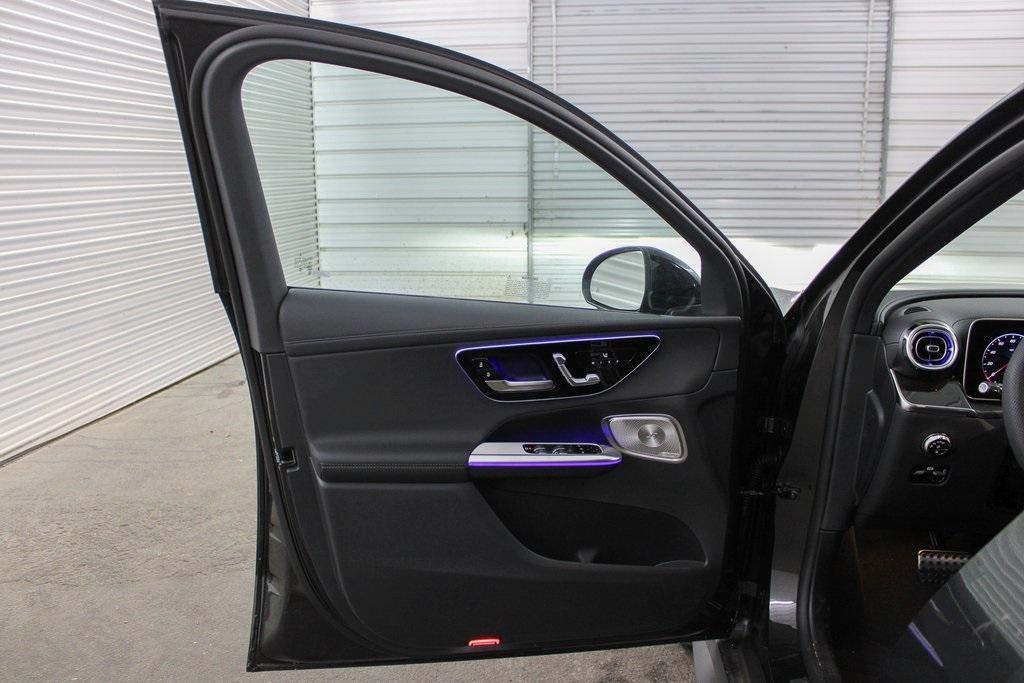 new 2025 Mercedes-Benz GLC 300 car, priced at $57,205