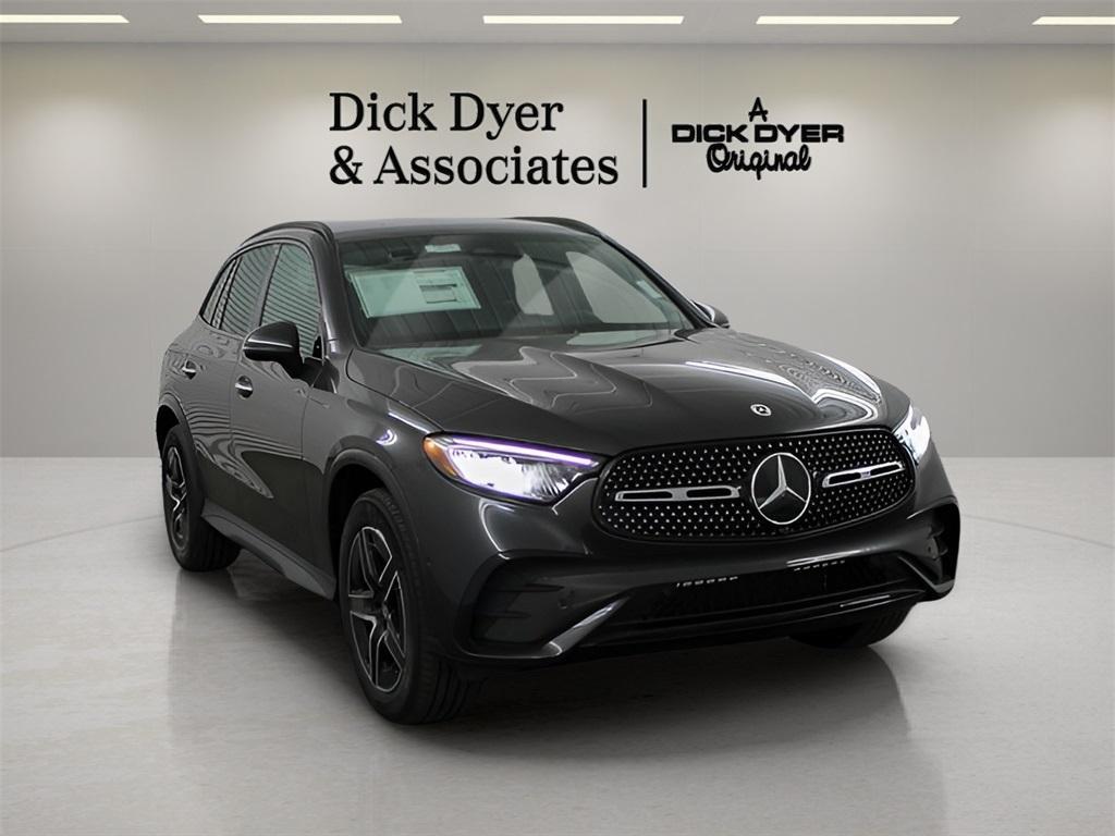 new 2025 Mercedes-Benz GLC 300 car, priced at $57,205