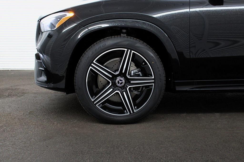 new 2025 Mercedes-Benz GLE 450 car, priced at $87,190