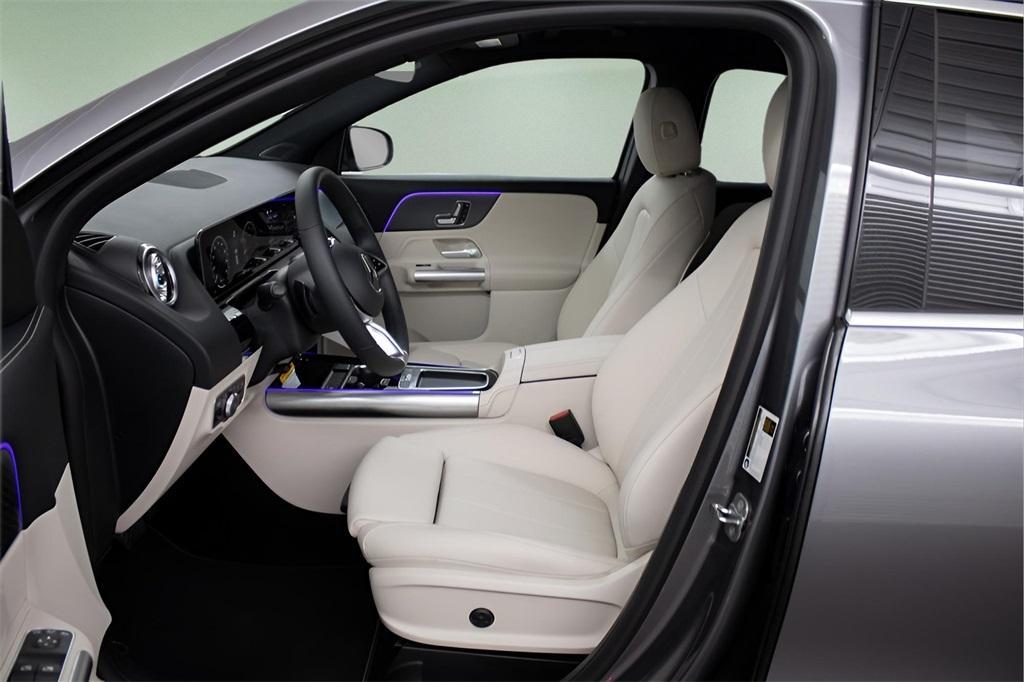 used 2025 Mercedes-Benz GLA 250 car, priced at $38,989