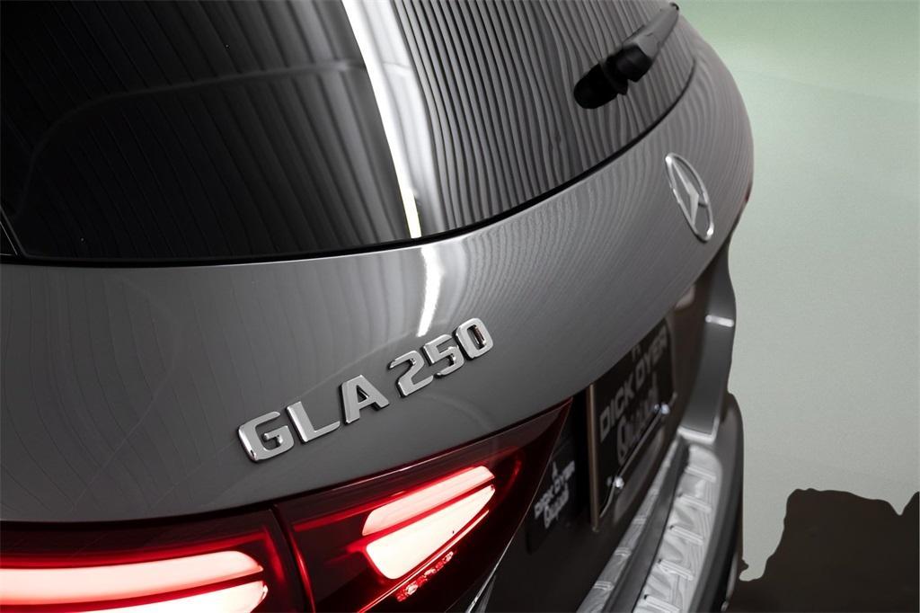 used 2025 Mercedes-Benz GLA 250 car, priced at $38,989
