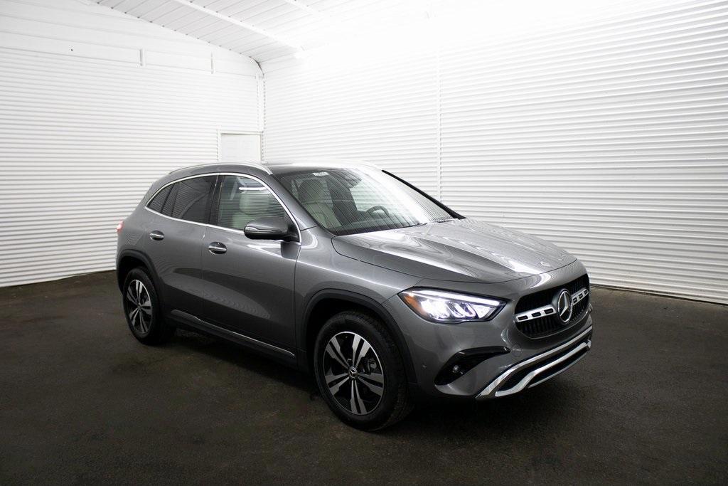 used 2025 Mercedes-Benz GLA 250 car, priced at $39,989