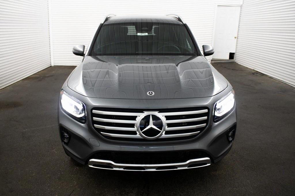 new 2025 Mercedes-Benz GLB 250 car, priced at $52,280