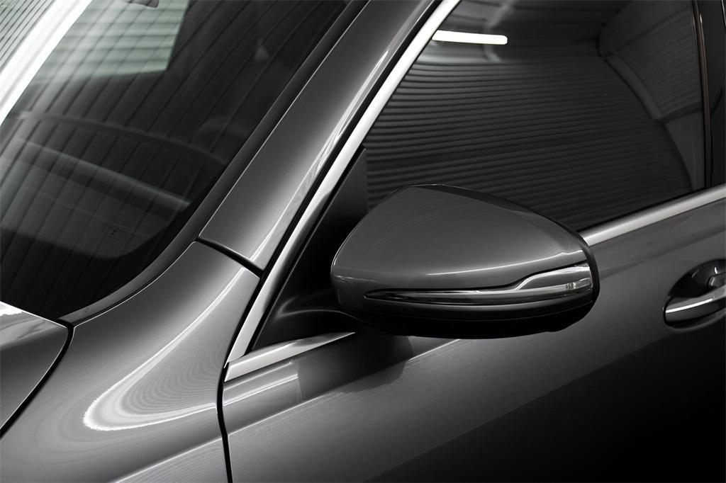 used 2025 Mercedes-Benz GLB 250 car, priced at $46,989