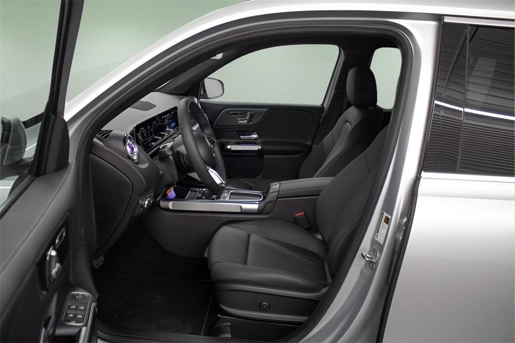 used 2024 Mercedes-Benz GLB 250 car, priced at $39,989