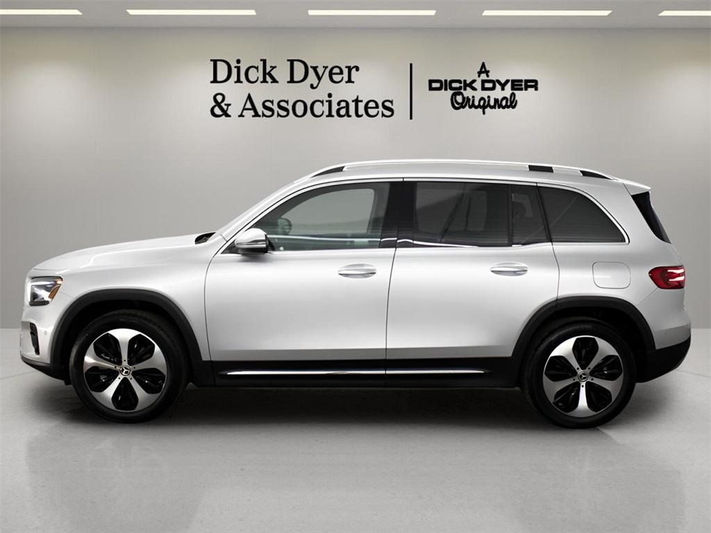 used 2024 Mercedes-Benz GLB 250 car, priced at $39,989