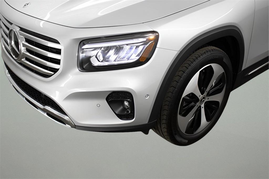 used 2024 Mercedes-Benz GLB 250 car, priced at $39,989