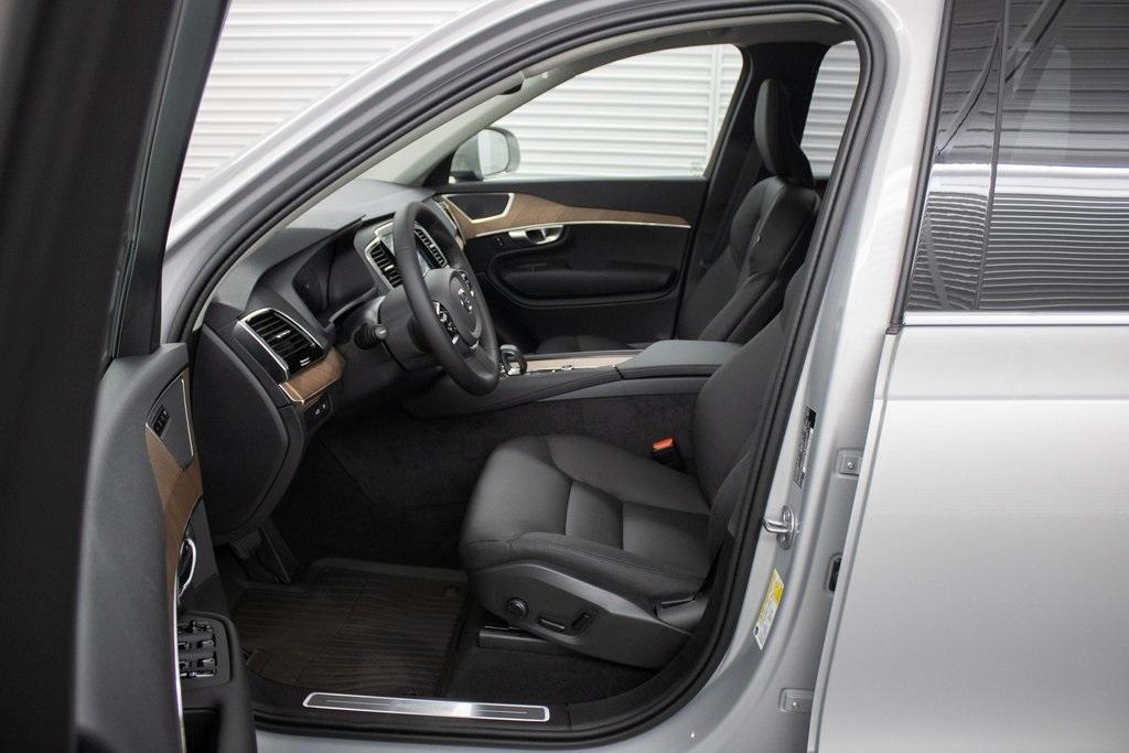 used 2024 Volvo XC90 Recharge Plug-In Hybrid car, priced at $72,989