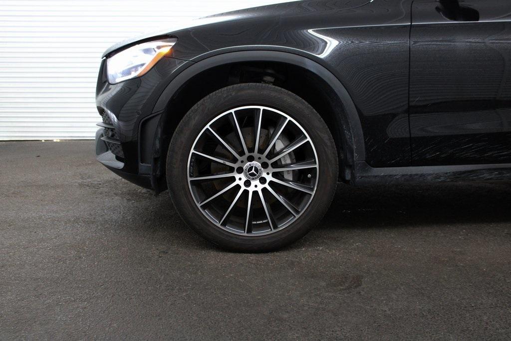 used 2022 Mercedes-Benz GLC 300 car, priced at $37,989