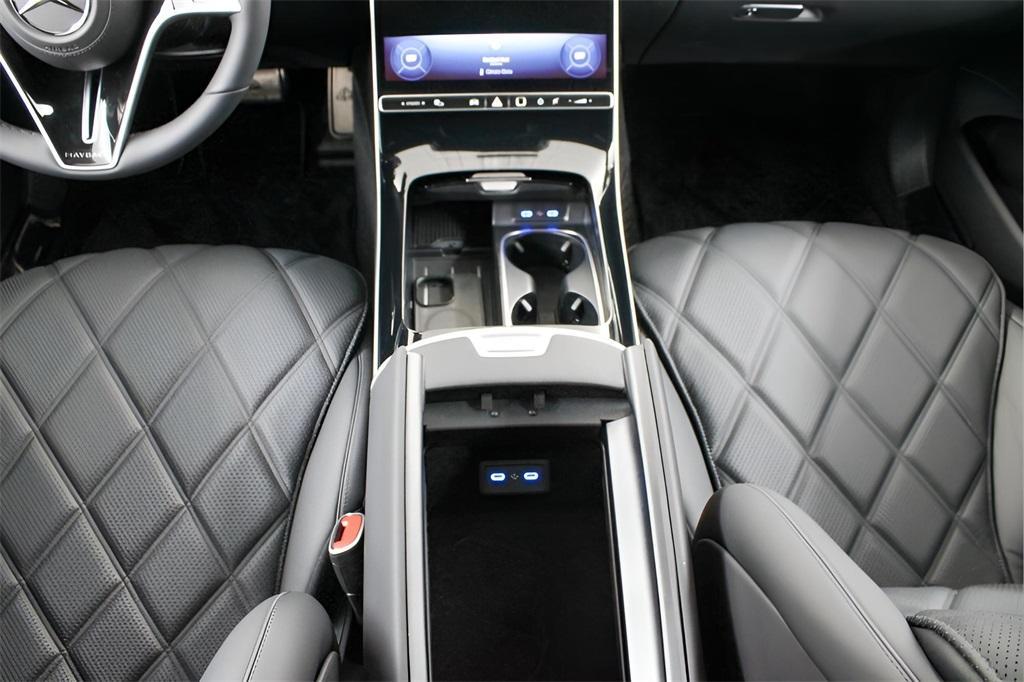 new 2025 Mercedes-Benz Maybach S 580 car, priced at $217,915