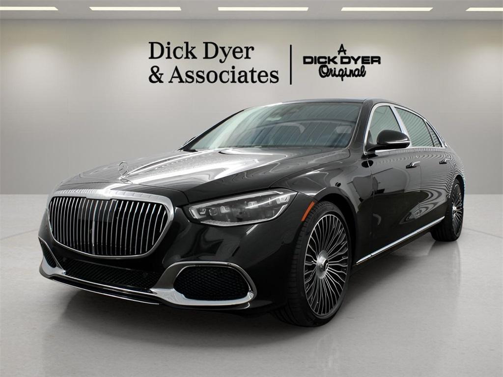 new 2025 Mercedes-Benz Maybach S 580 car, priced at $217,915