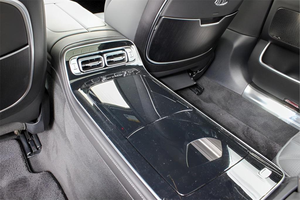 new 2025 Mercedes-Benz Maybach S 580 car, priced at $217,915