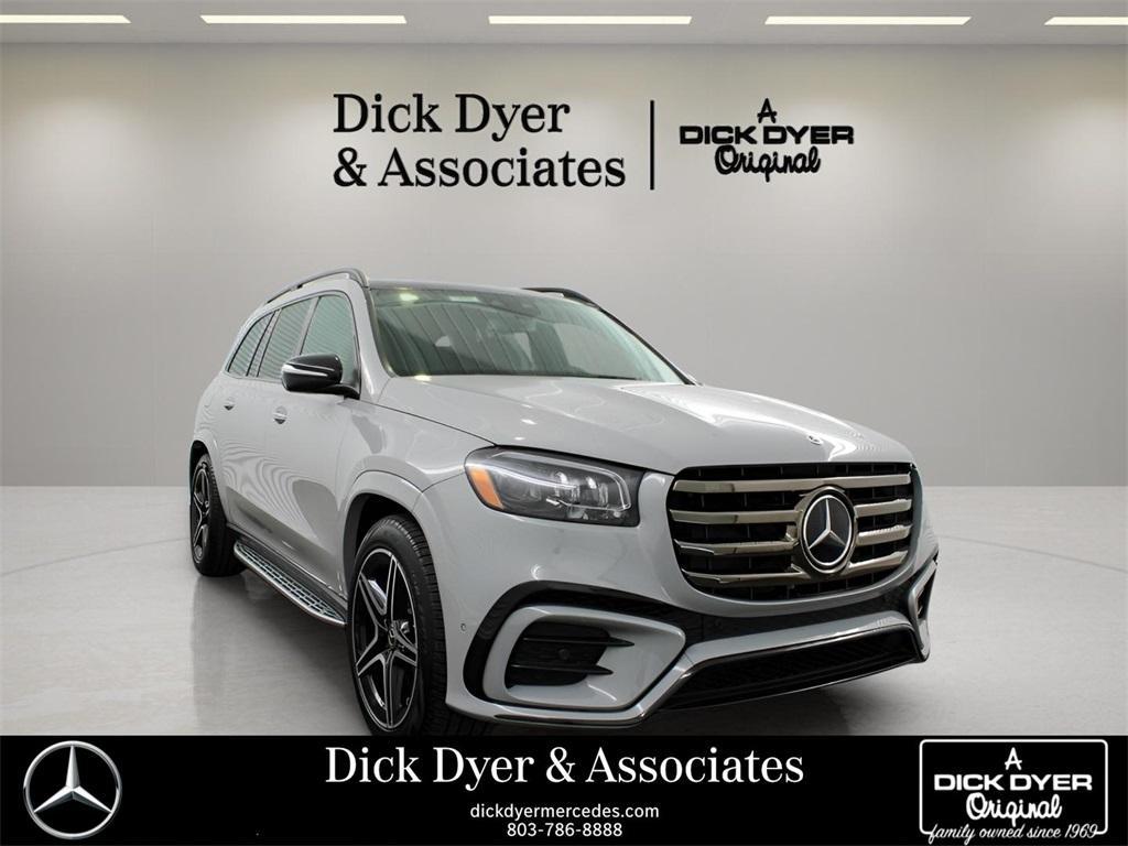 new 2025 Mercedes-Benz GLS 450 car, priced at $103,260