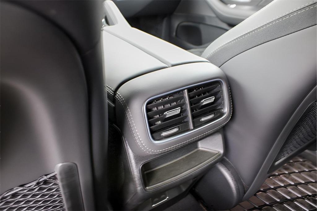 new 2025 Mercedes-Benz AMG GLE 63 car, priced at $140,430