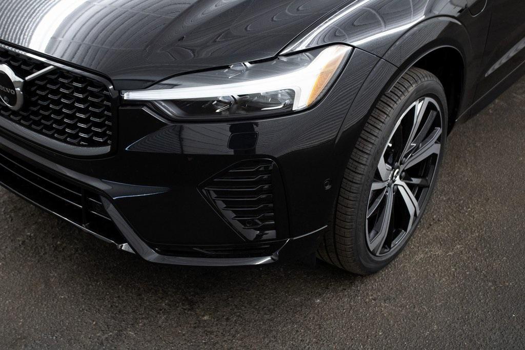 used 2024 Volvo XC60 Recharge Plug-In Hybrid car, priced at $61,989