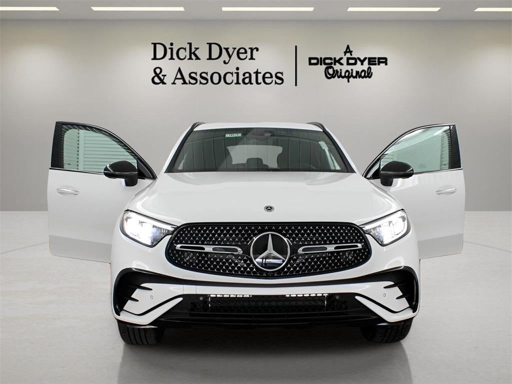 new 2025 Mercedes-Benz GLC 300 car, priced at $56,855