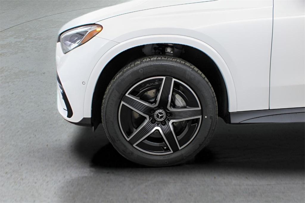new 2025 Mercedes-Benz GLC 300 car, priced at $56,855