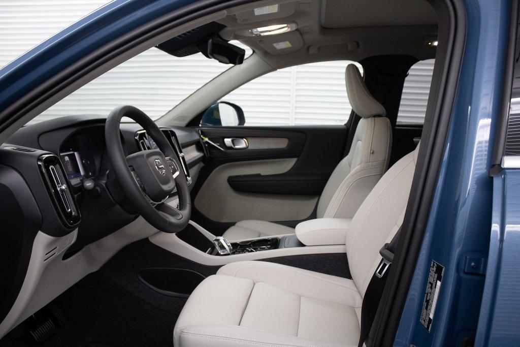 used 2025 Volvo XC40 car, priced at $48,989