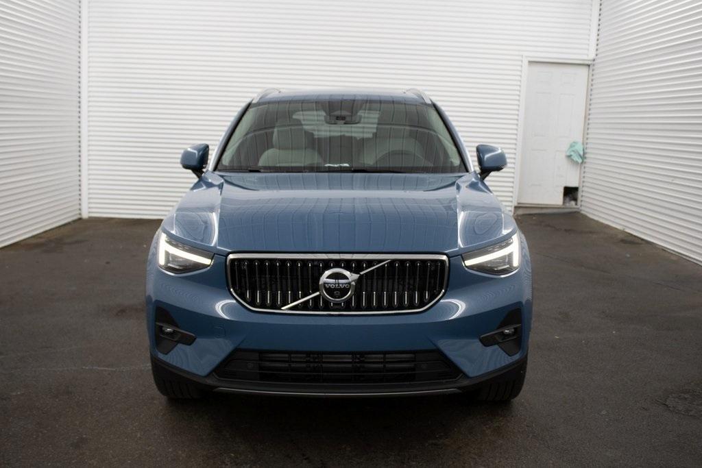 used 2025 Volvo XC40 car, priced at $48,989