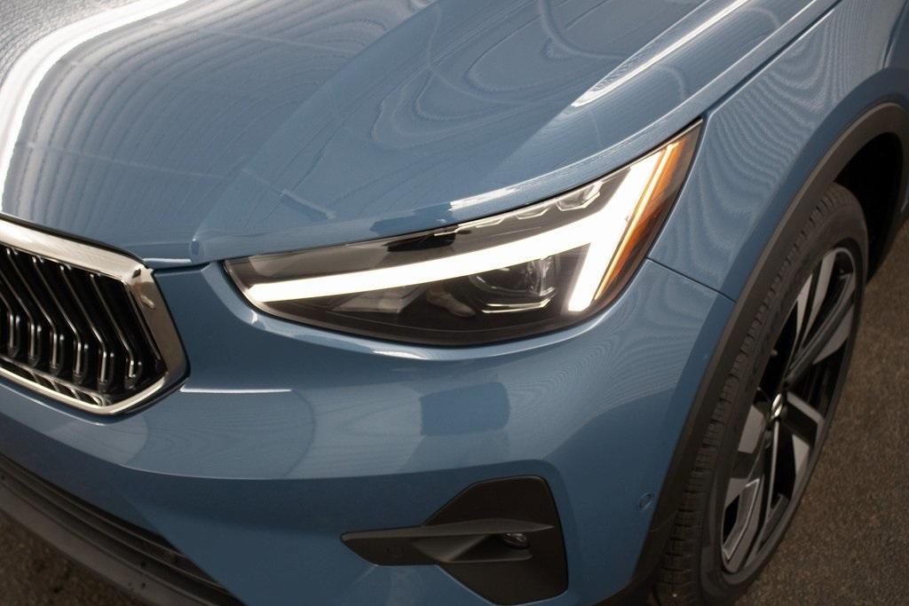 used 2025 Volvo XC40 car, priced at $48,989