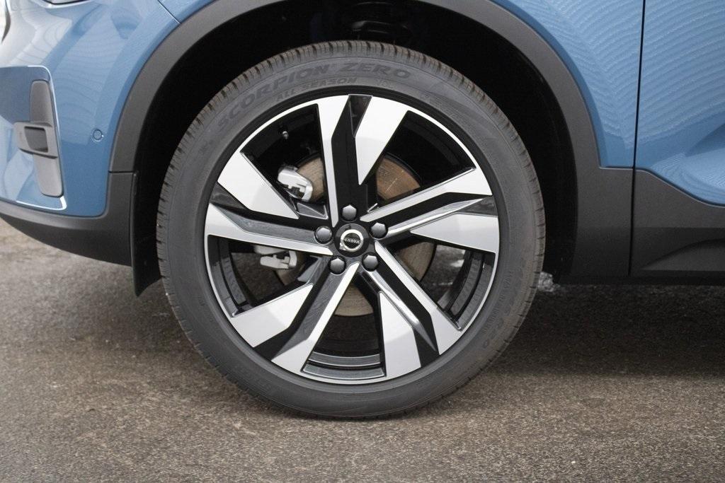 used 2025 Volvo XC40 car, priced at $48,989