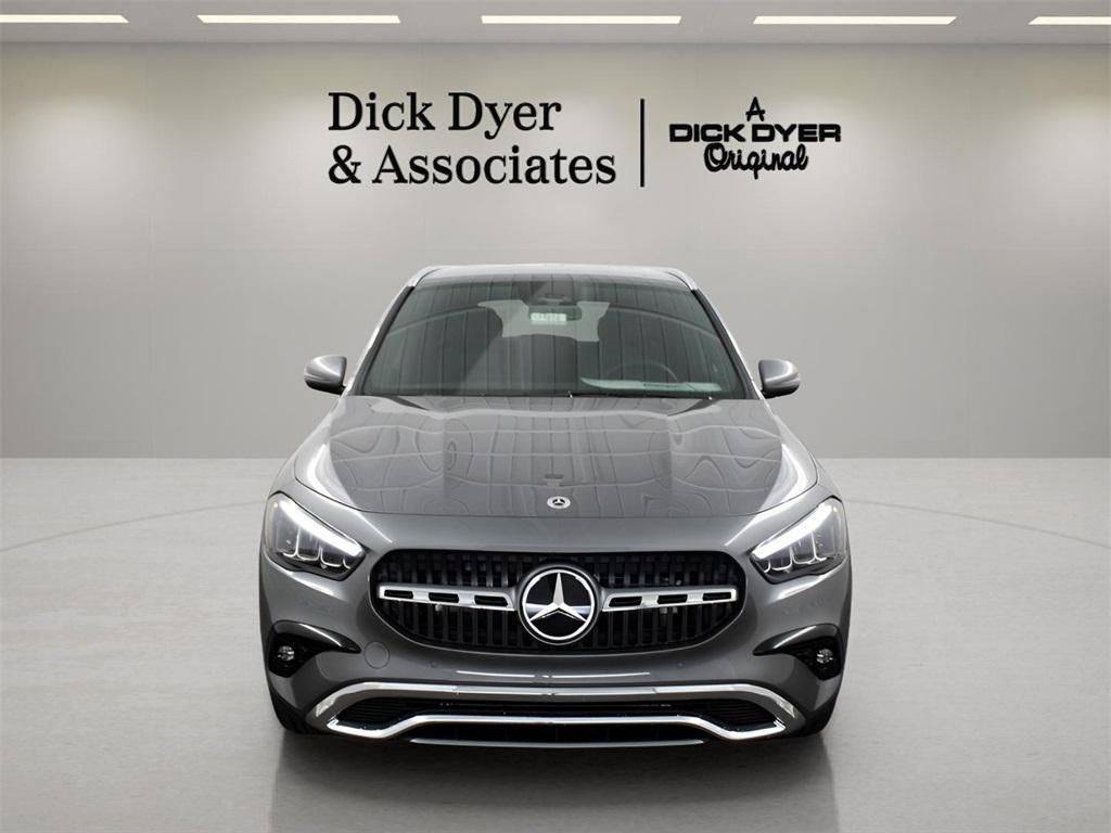 new 2025 Mercedes-Benz GLA 250 car, priced at $46,570