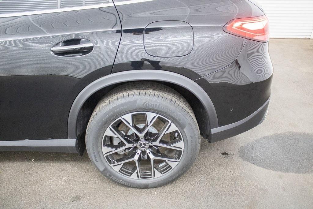 new 2025 Mercedes-Benz GLC 350e car, priced at $62,050