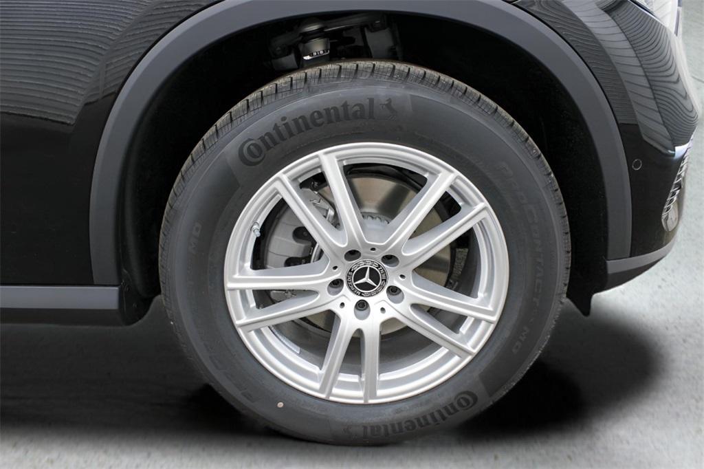 new 2025 Mercedes-Benz GLC 300 car, priced at $50,435